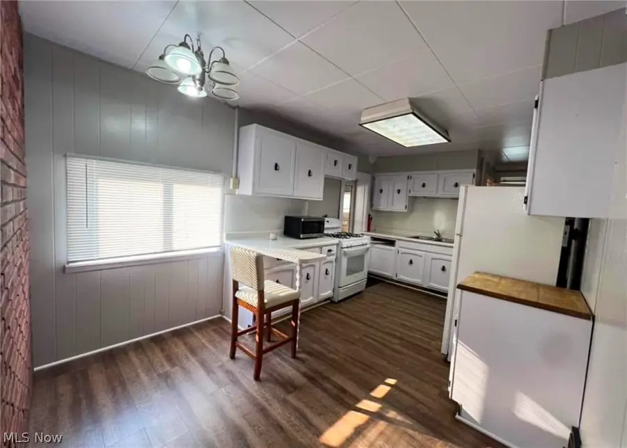 107 W Main Street, Wilmot, OH 44689 - #3