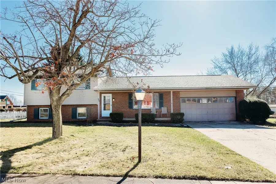 700 Denshire Nw Drive, Canal Fulton, OH 44614 - #2