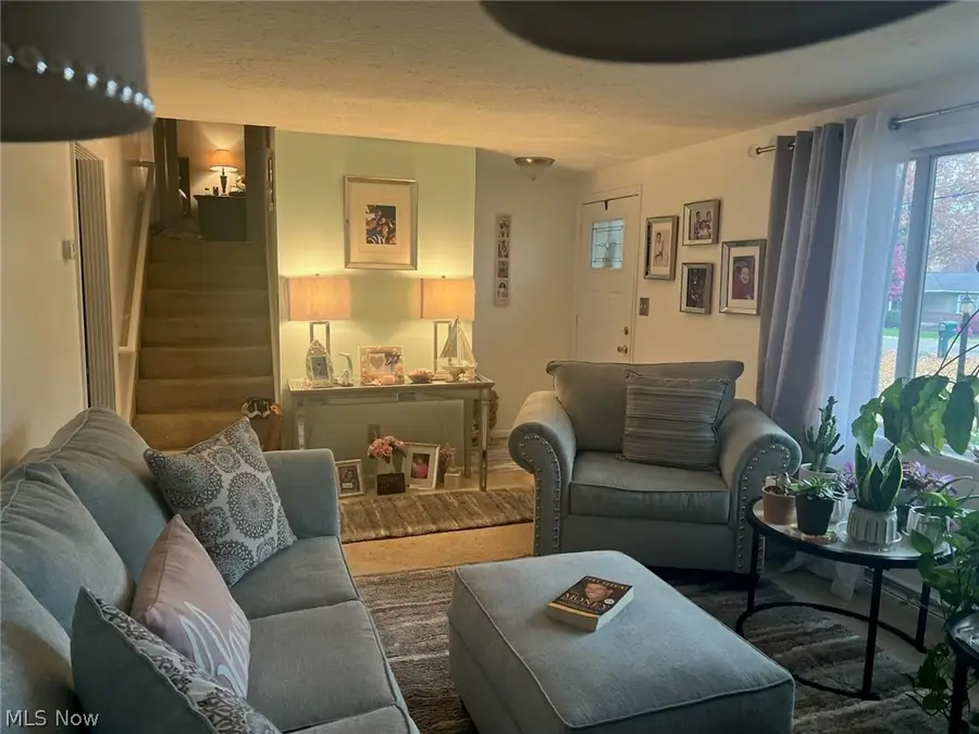 5980 Longview Sw Street, Massillon, OH 44646 - #3