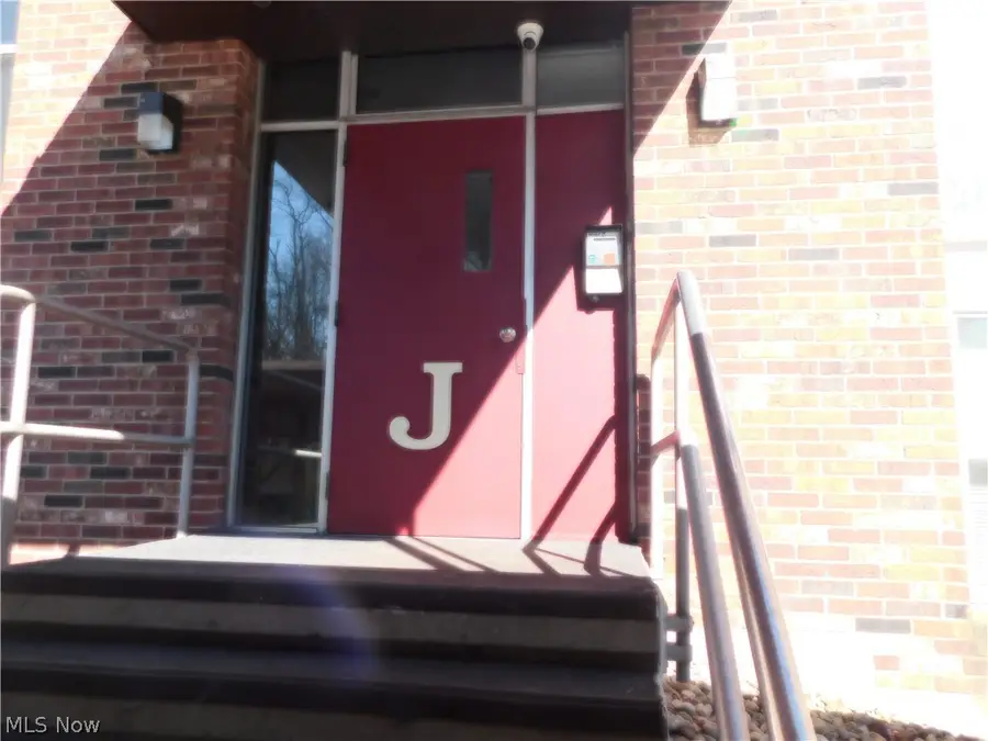 3080 N River Road #J5, Warren, OH 44483 - #3