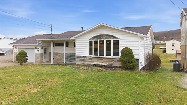 1443 Harris Highway, Parkersburg, WV 26101