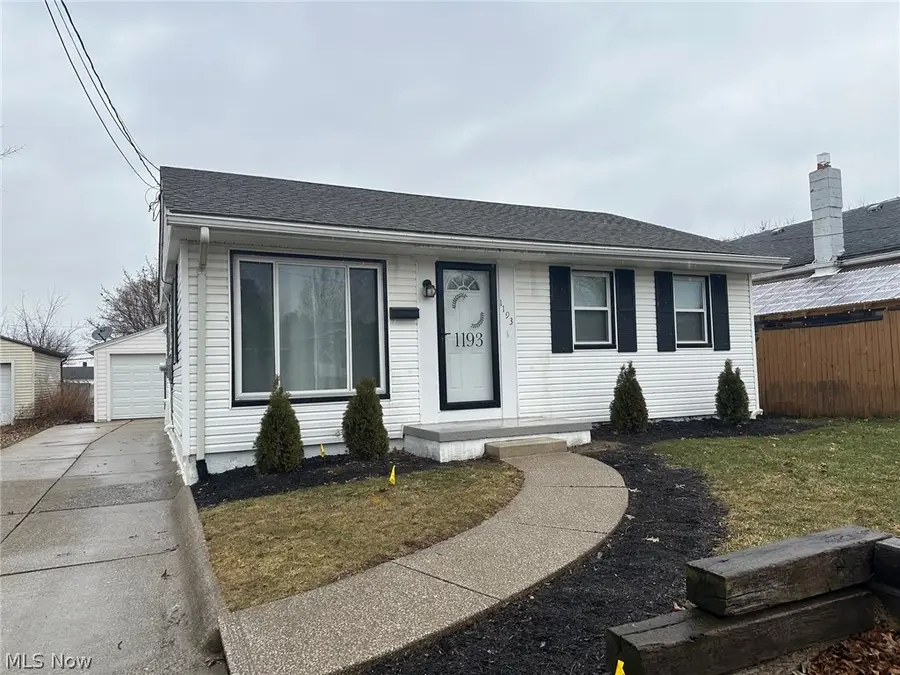1193 Stratford, Barberton, OH 44203 - #2
