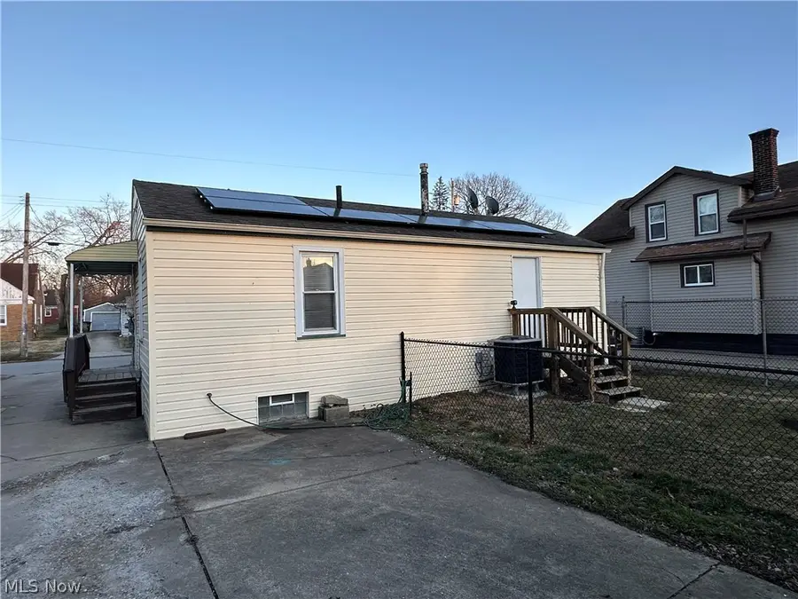 1867 Sheridan Ne Avenue, Warren, OH 44483 - #3