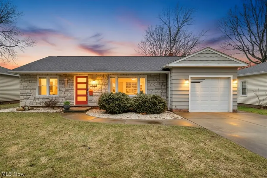 7048 Oakwood Road, Parma Heights, OH 44130 - #2