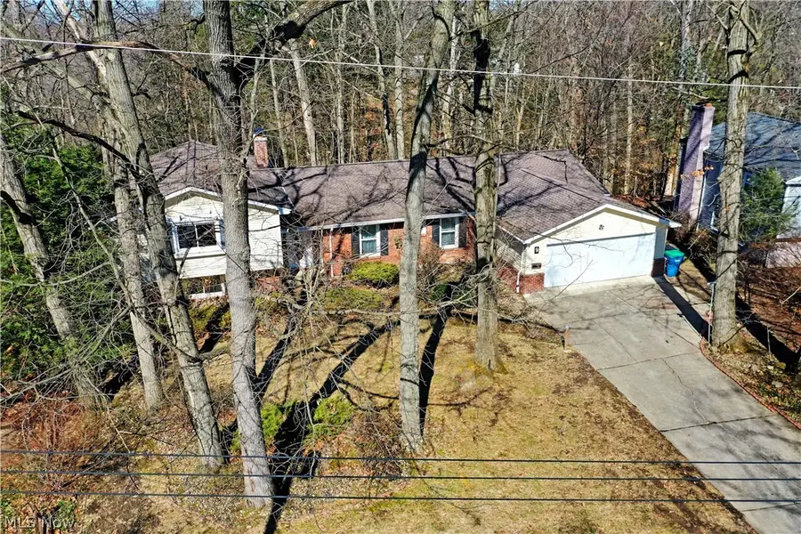 9 Hillside Drive, Girard, OH 44420 - #2