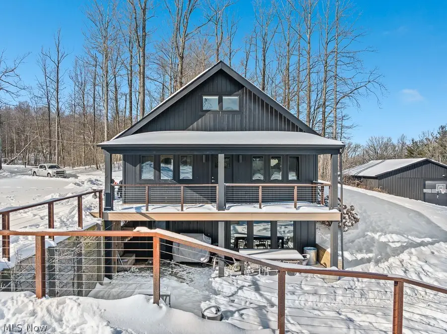 6480 Frederick Ne Avenue, Alliance, OH 44601 - #2