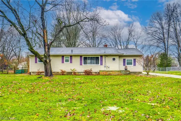 1306 N Plainview Drive, Copley, OH 44321