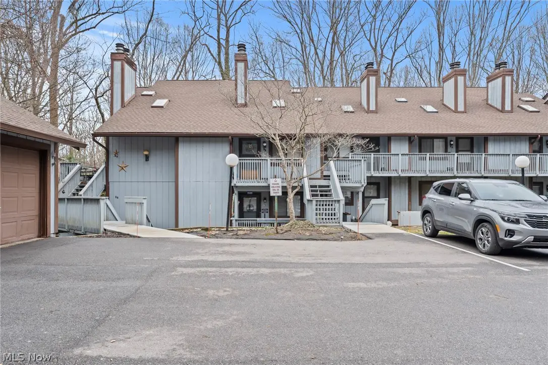 515 Meredith Lane #2A, Cuyahoga Falls, OH 44223 - #1