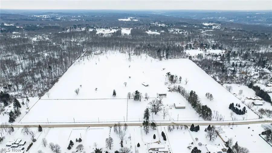 7139 Mulberry Road, Chesterland, OH 44026 - #2