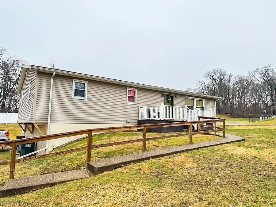 2140 Potts Lane, Zanesville, OH 43701 - #2