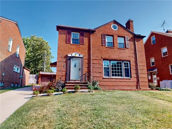 3841 Washington Boulevard, University Heights, OH 44118