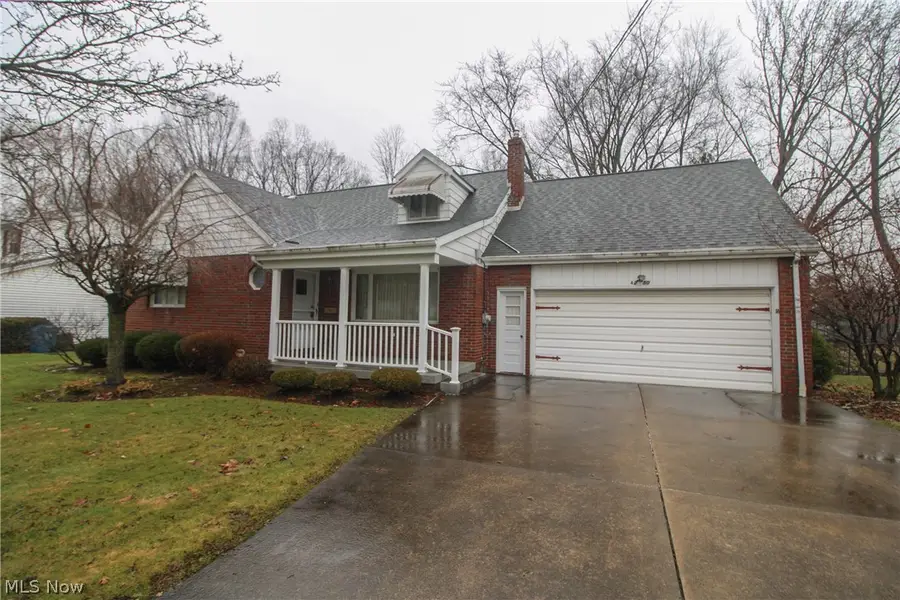 4250 Nottingham Avenue, Austintown, OH 44511 - #2