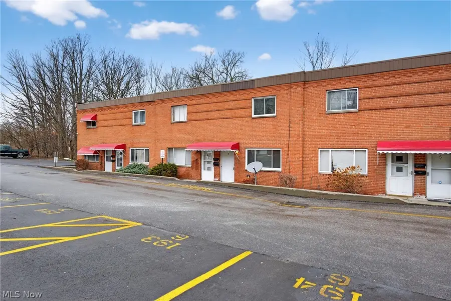 193 Dalepark Drive, Bedford, OH 44146 - #2