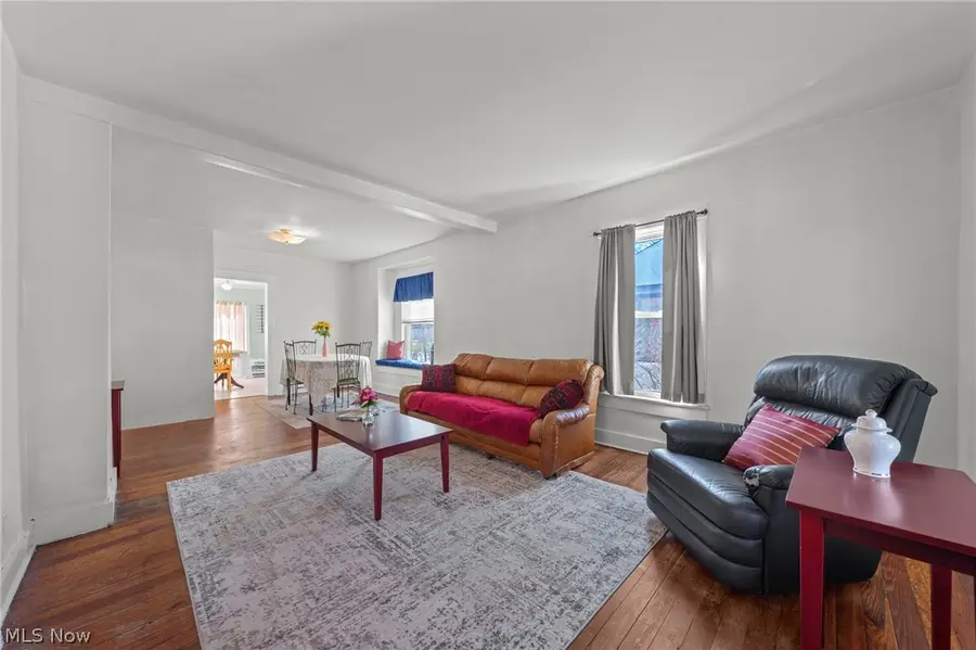 718 E Highland Avenue, Ravenna, OH 44266 - #2