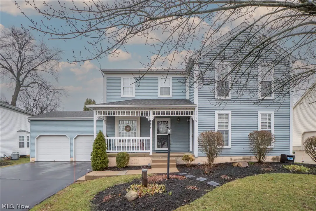 8010 Amberly Nw Circle, North Canton, OH 44720 - #1