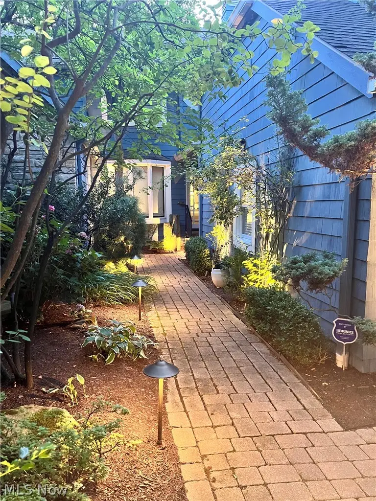 2 Haskell Drive, Bratenahl, OH 44108 - #1