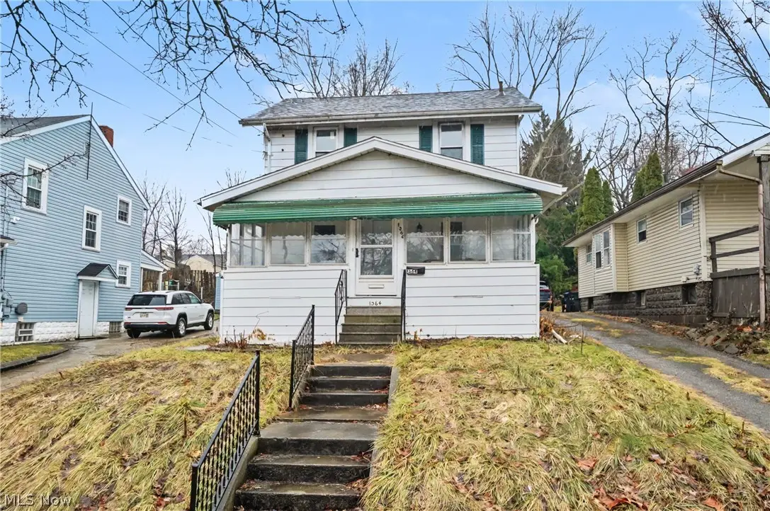 1364 Arnold Avenue, Akron, OH 44305 - #1