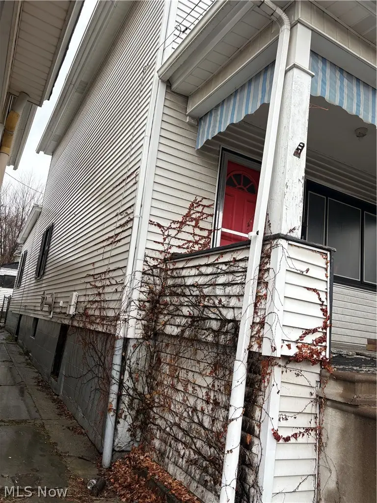 911 May Street, East Liverpool, OH 43920 - #2