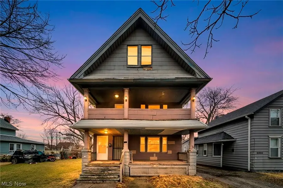 6904 Lawn Avenue, Cleveland, OH 44102 - #2