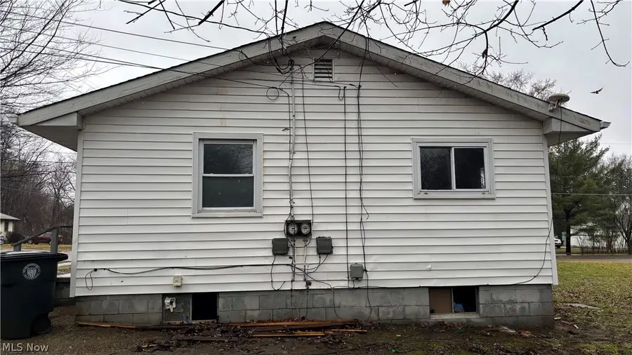 1212 Derbydale Road, Akron, OH 44306 - #2