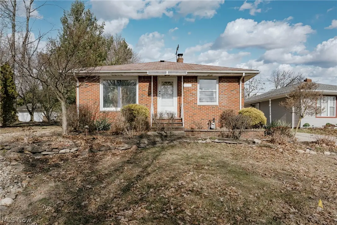 5731 Andover Boulevard, Garfield Heights, OH 44125 - #1