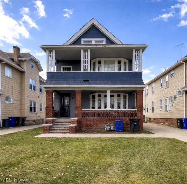 892 Paxton Road, Cleveland, OH 44108