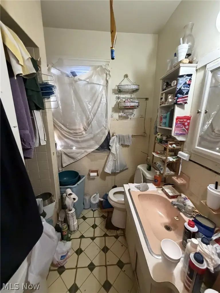 10502 Mount Auburn Avenue, Cleveland, OH 44104 - #2