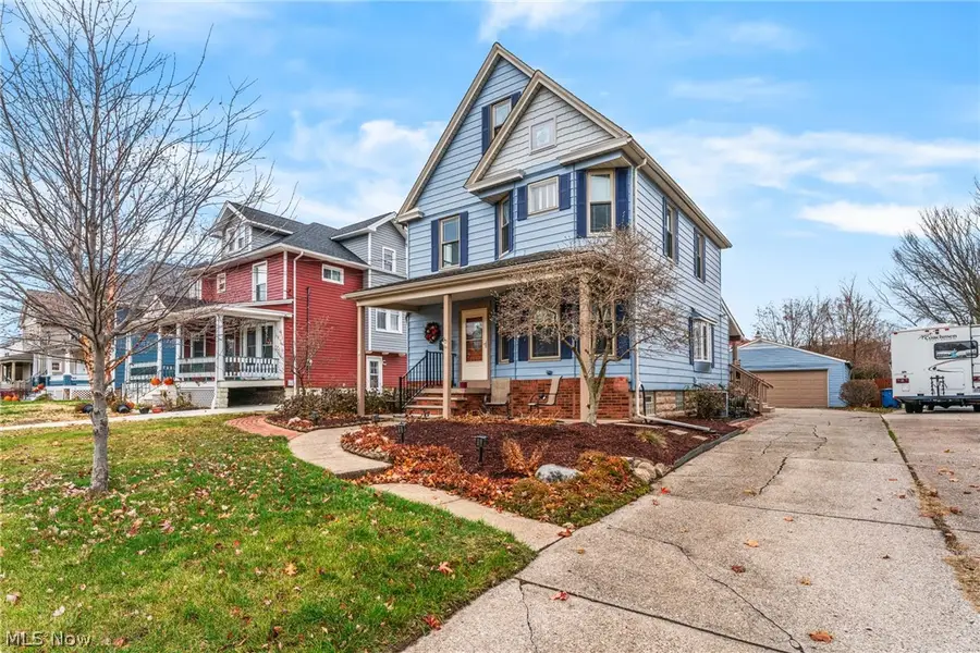 1123 W 6th Street, Lorain, OH 44052 - #2