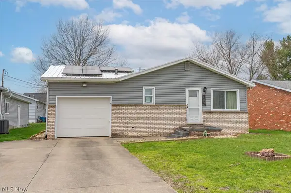 408 4th Ne Street, New Philadelphia, OH 44663