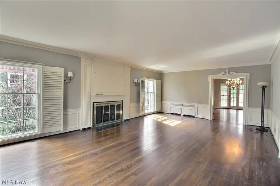 2710 Chesterton Road, Shaker Heights, OH 44122 - #3