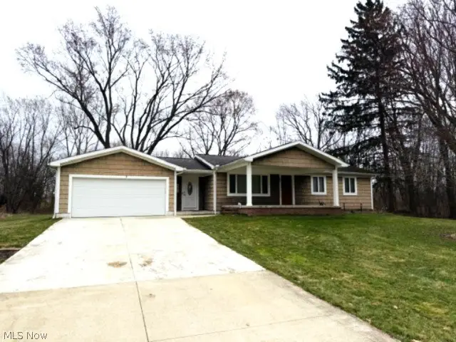 8030 Leaver Nw Avenue, Canal Fulton, OH 44614 - #2