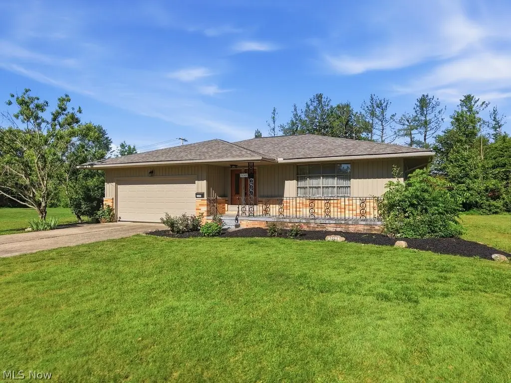 33305 W Sharondale Drive, Solon, OH 44139 - #1