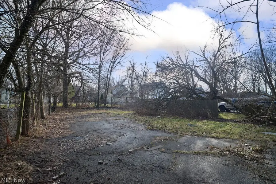 9714 Orleans Avenue, Cleveland, OH 44105 - #3