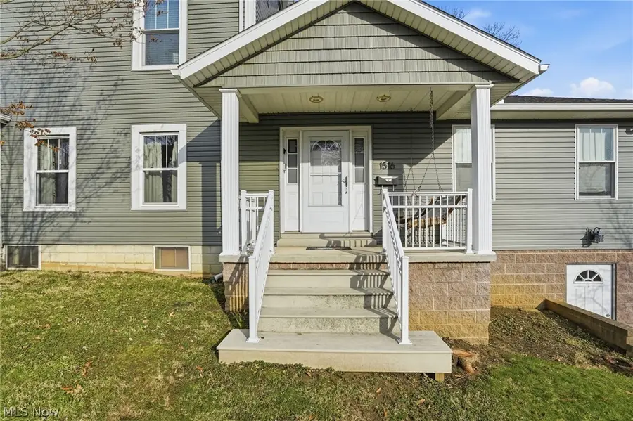 1516 Myrtle Avenue, Zanesville, OH 43701 - #3