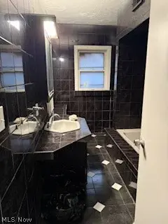 1253 E 135th Street, Cleveland, OH 44112 - #3