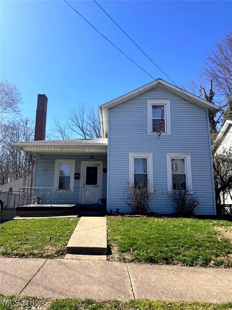 127 12th Nw Street, Massillon, OH 44647 - #1