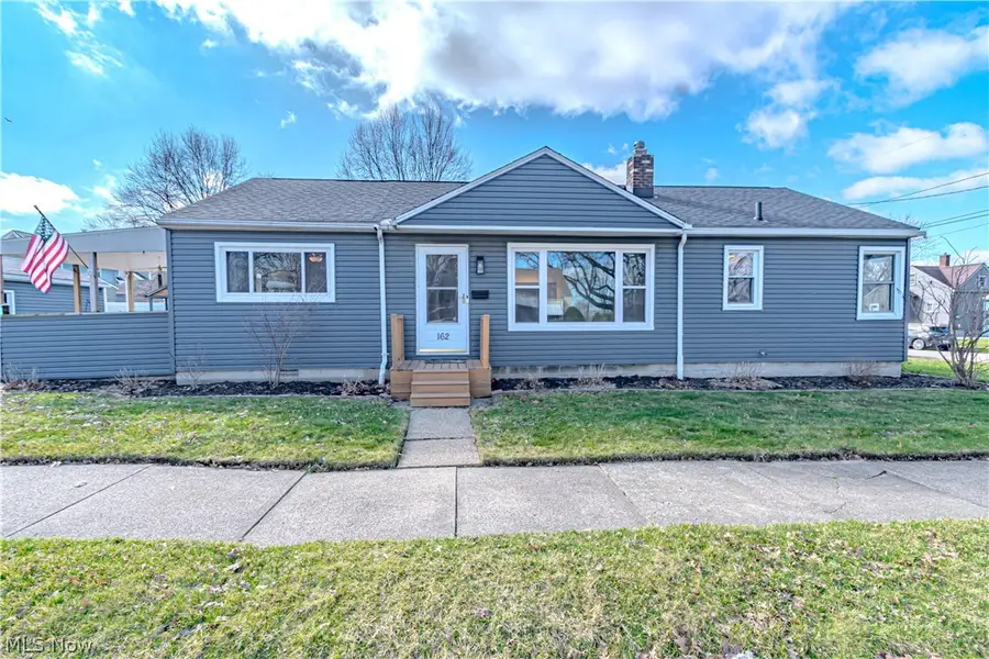 162 Mitchell Street, Barberton, OH 44203 - #2