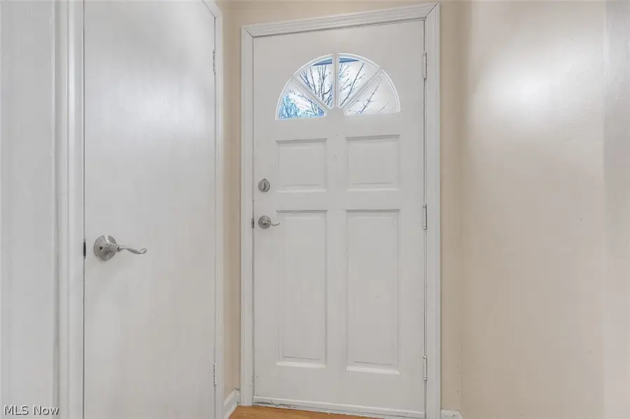 25671 Farringdon Avenue, Euclid, OH 44132 - #3