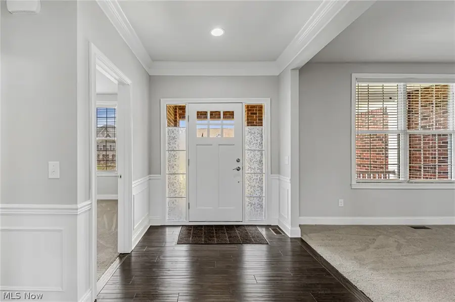 10206 Woodlands Drive, Brecksville, OH 44141 - #2