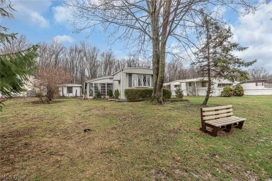 49 Patio Lane, Olmsted, OH 44138 - #2