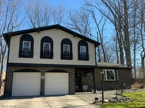 820 Millstone Ne Lane, Massillon, OH 44646