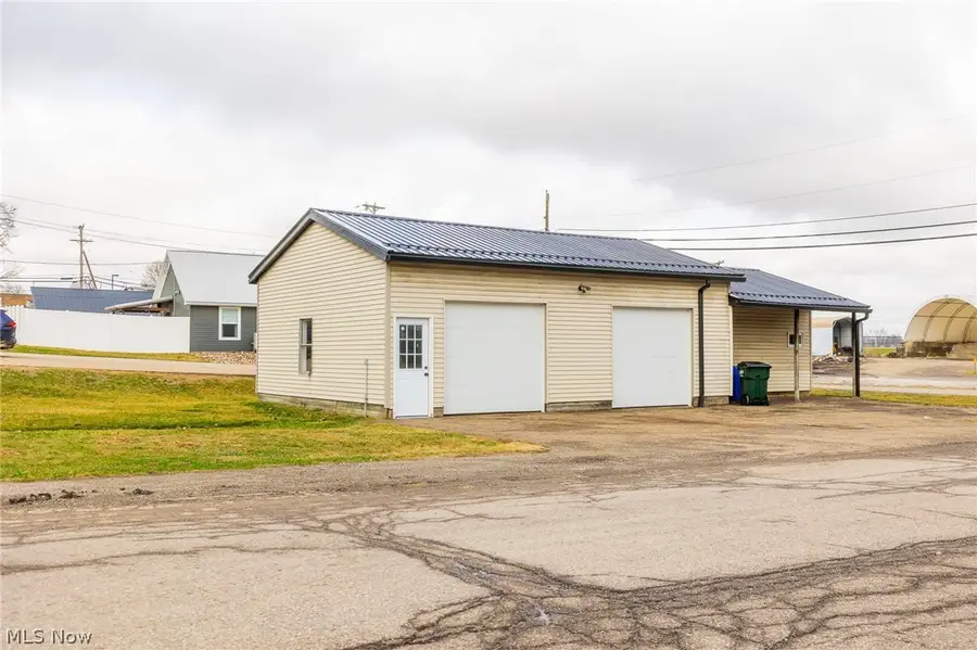 301 W Main Street, Wilmot, OH 44689 - #2
