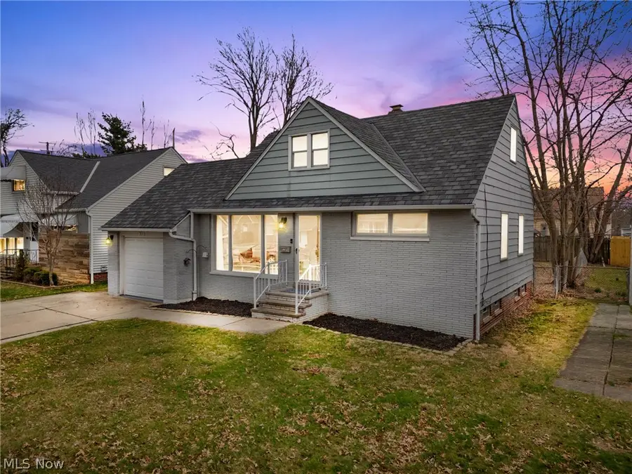 311 E 262nd Street, Euclid, OH 44132 - #2