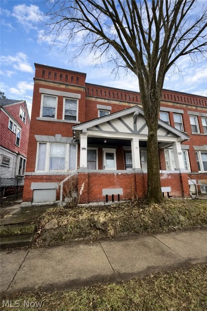 1818 Knowles Avenue, East Cleveland, OH 44112 - #2