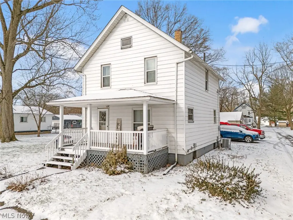 717 Beaver Street, Orrville, OH 44667 - #1