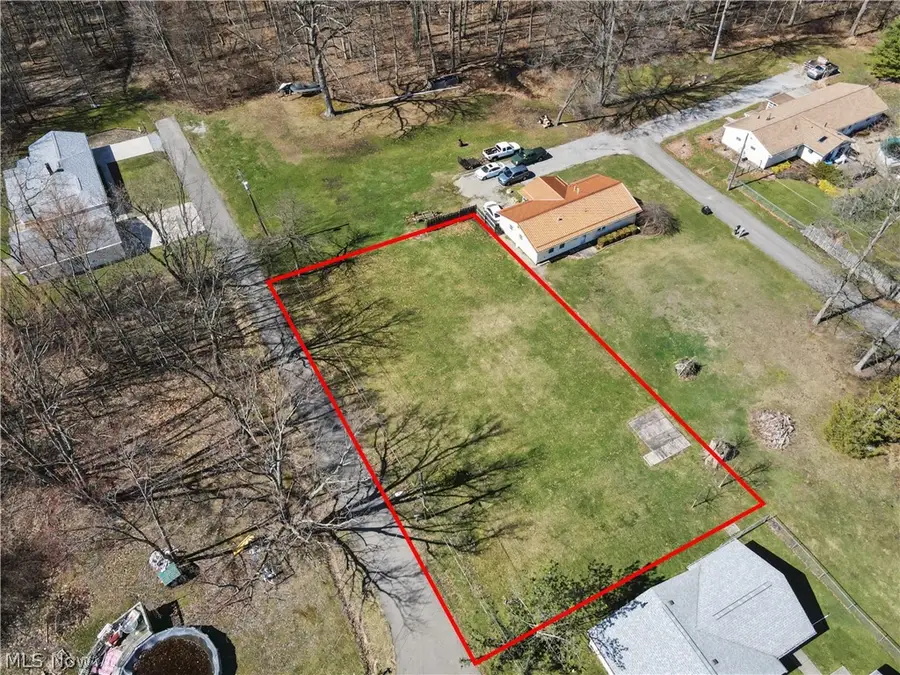 17972 Davis Road, Lake Milton, OH 44429 - #2