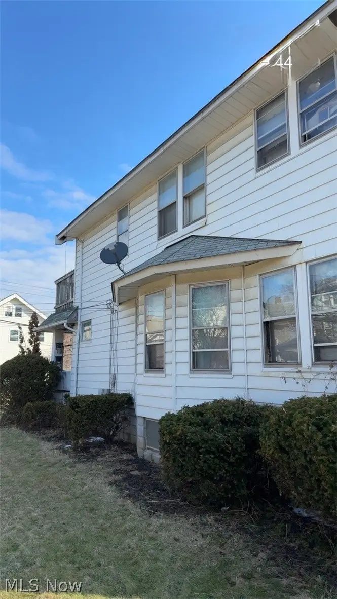 4615 Henritze Avenue, Cleveland, OH 44109 - #3
