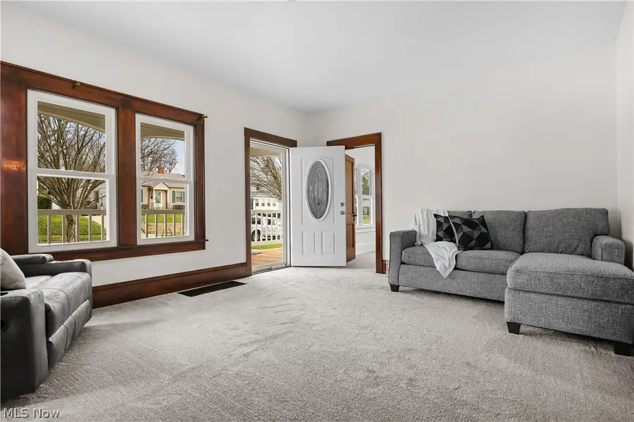 250 Morningview Avenue, Akron, OH 44305 - #3