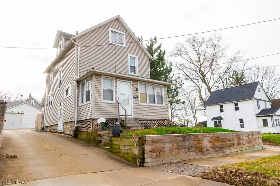 2125 10th Sw Street, Akron, OH 44314 - #2