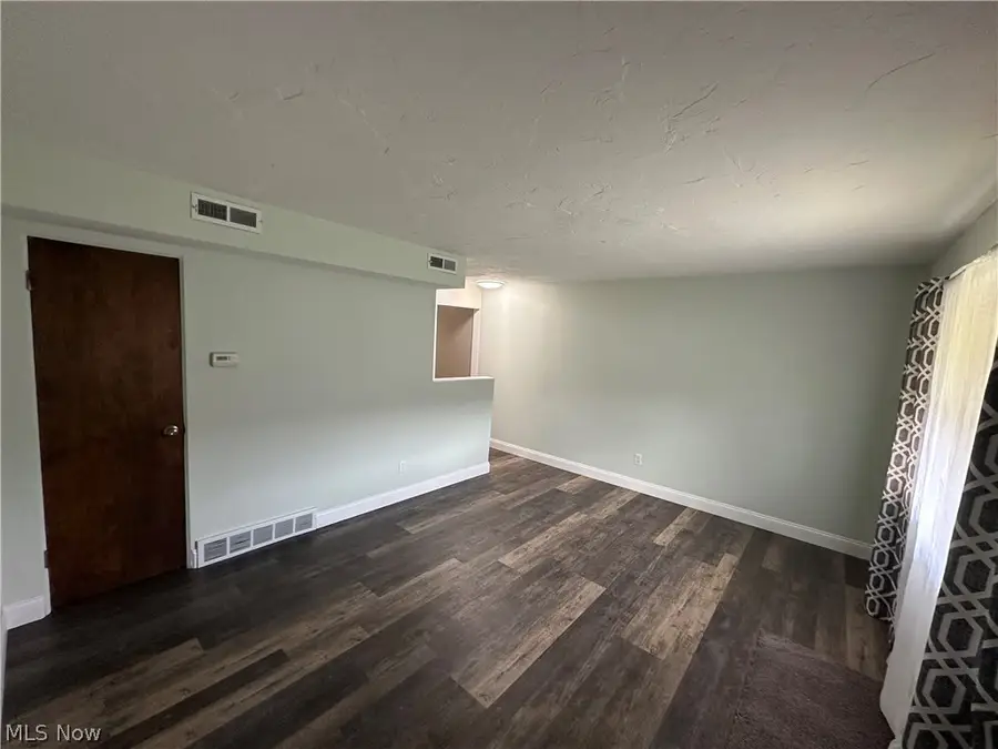 1544 Ridgewick Drive, Wickliffe, OH 44092 - #2